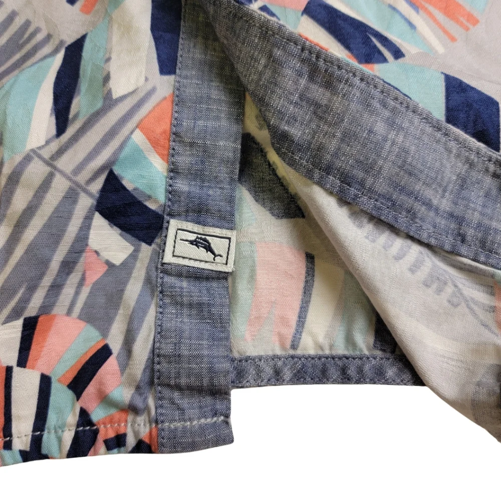 Tommy Bahama Multicolor Floral Jacquard Short Sleeve Shirt M - Picture 4 of 6